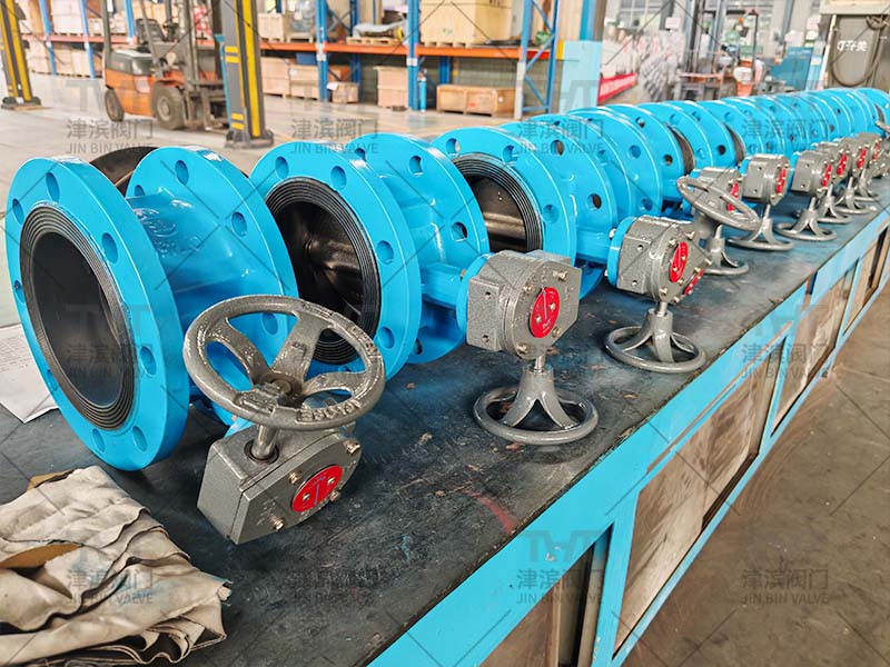 DN150 Manual butterfly valve is about to be shipped