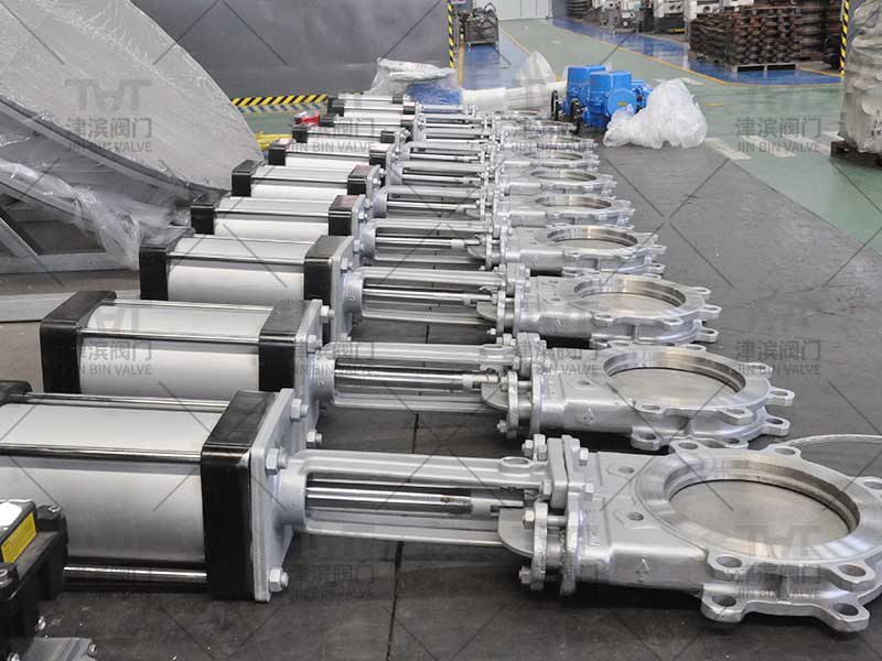 Pneumatic knife gate valve ready for delivery